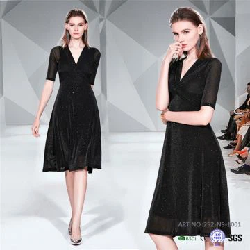 Šaty s dlhým rukávom s dlhým rukávom